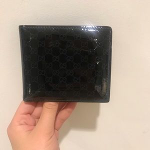 Gucci Men’s black wallet